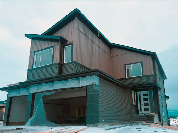 37 Elwyck Gate in Spruce Grove (walkout, pond view)
